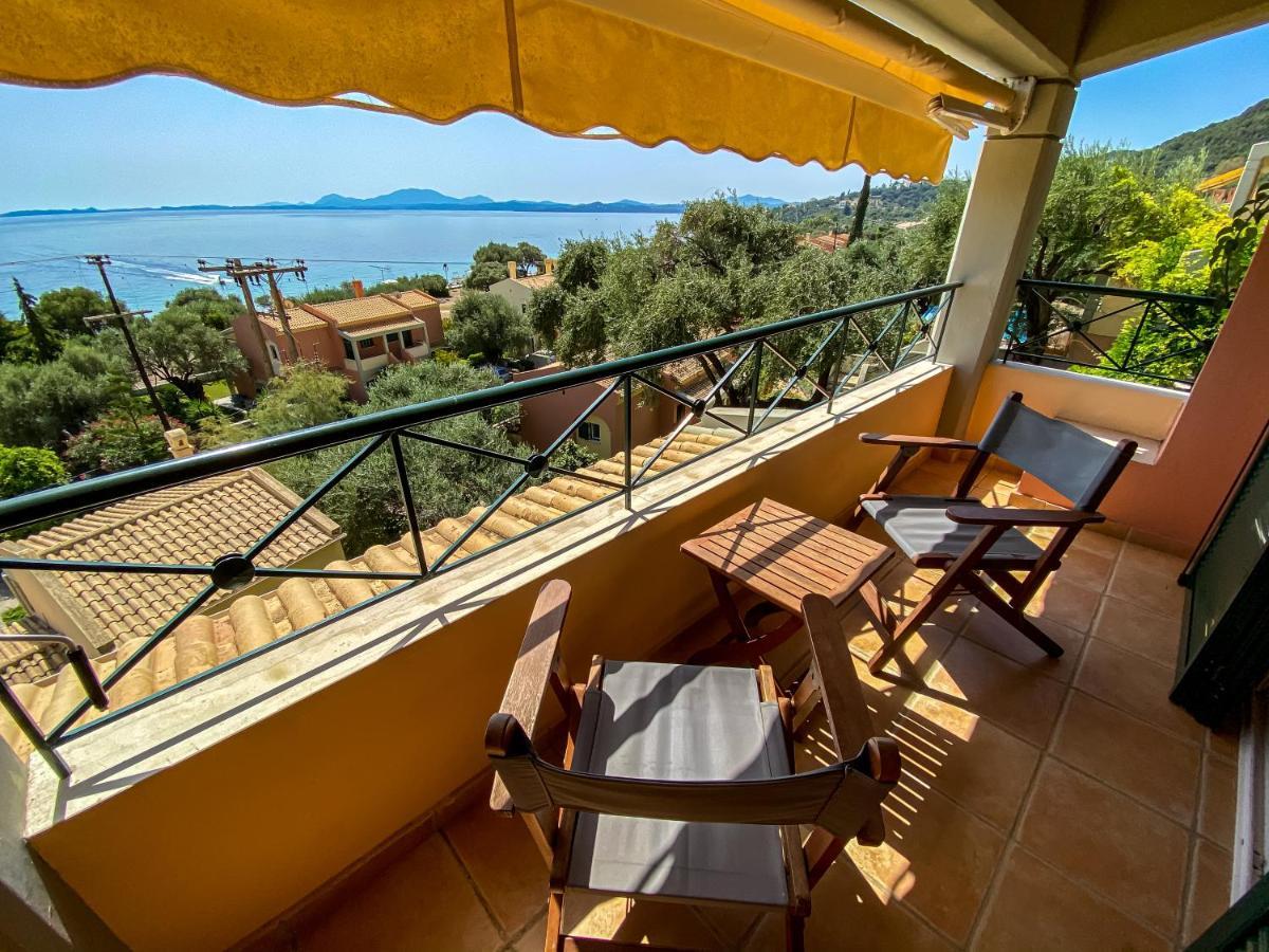 La Riviera Barbati Seaside Apartments & Villas Exterior photo