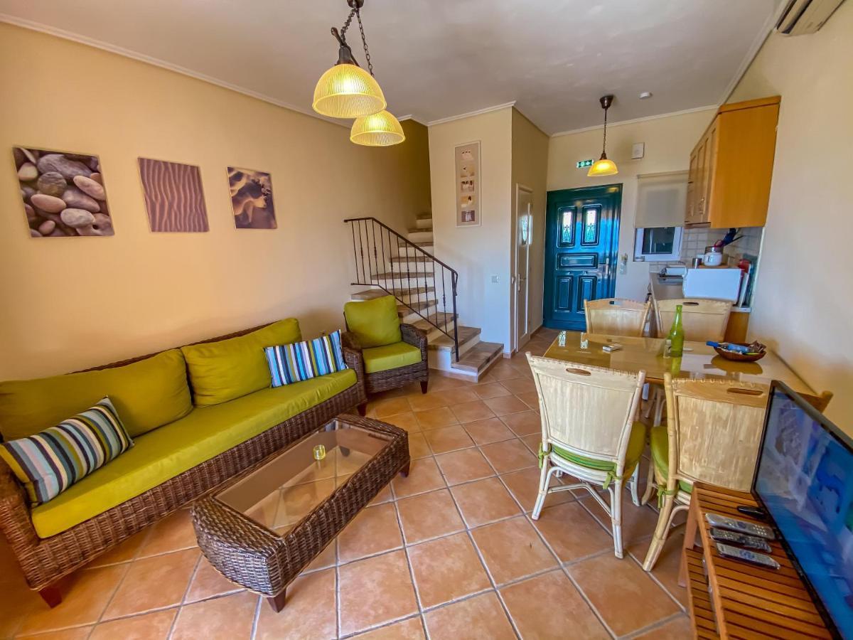 La Riviera Barbati Seaside Apartments & Villas Exterior photo