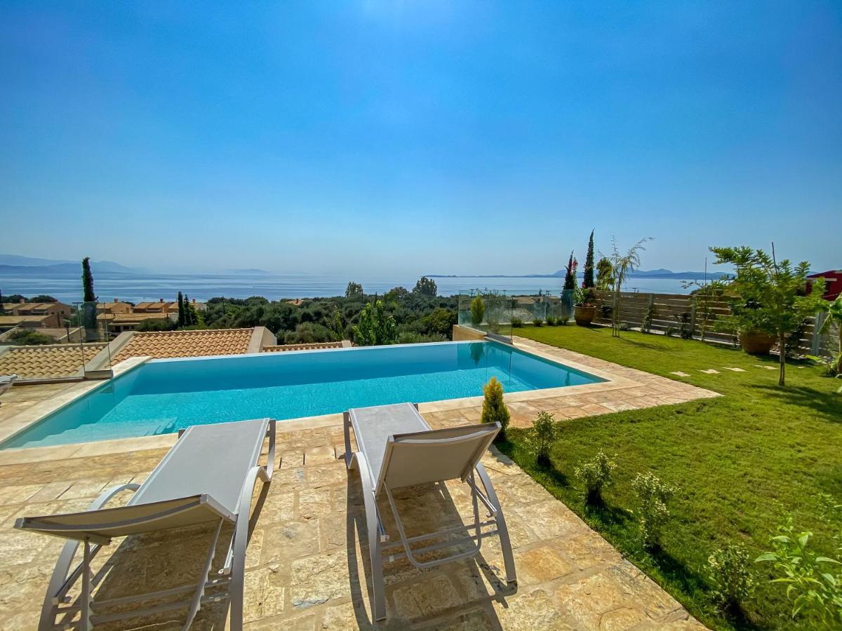 La Riviera Barbati Seaside Apartments & Villas Exterior photo